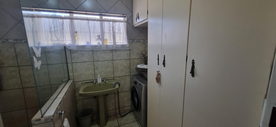 3 Bedroom Property for Sale in Elandsrand North West